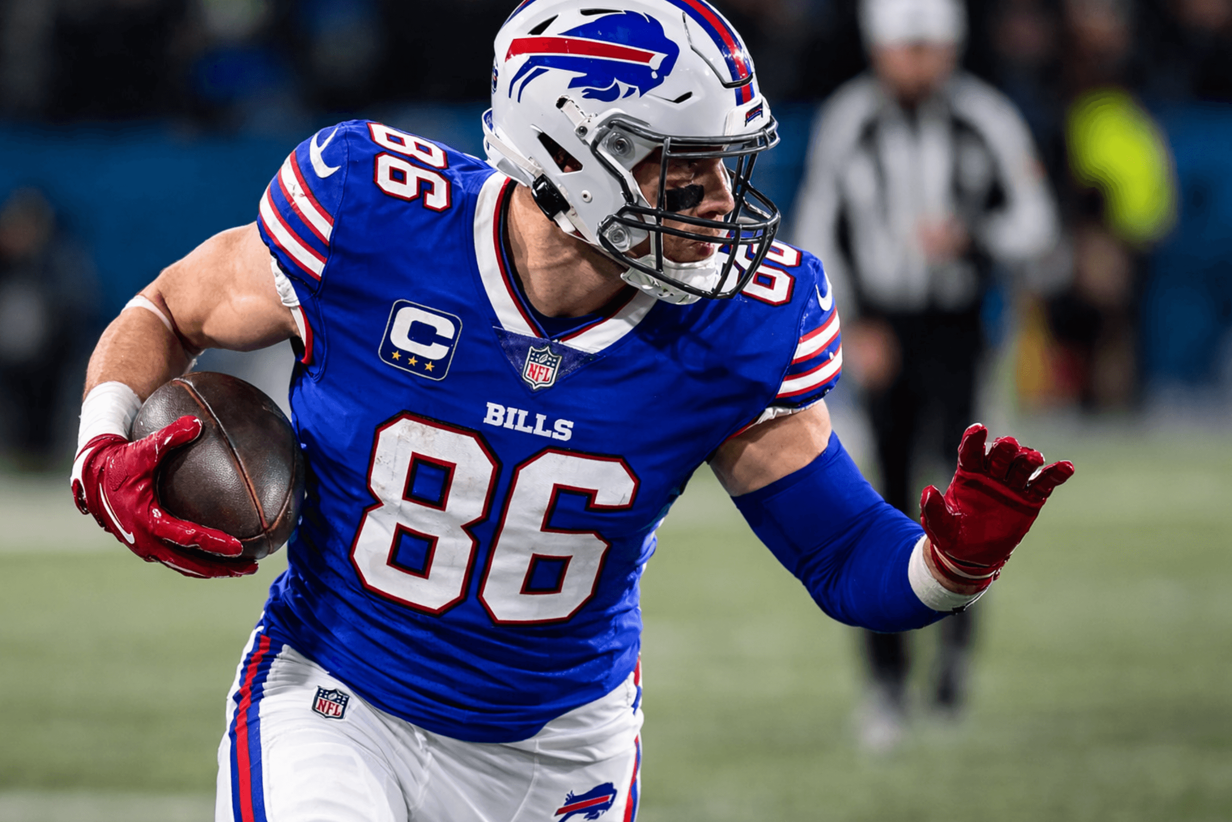 Buffalo Bills Add 3-Time Pro Bowl TE with 8,592 Career Yards & 57 TDs on Veteran Minimum Deal, per Adam Schefter