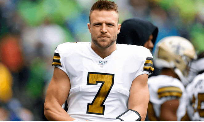 Eagles Sign Former Saints Franchise QB “Swiss Army Knife” to Back Up Jalen Hurts