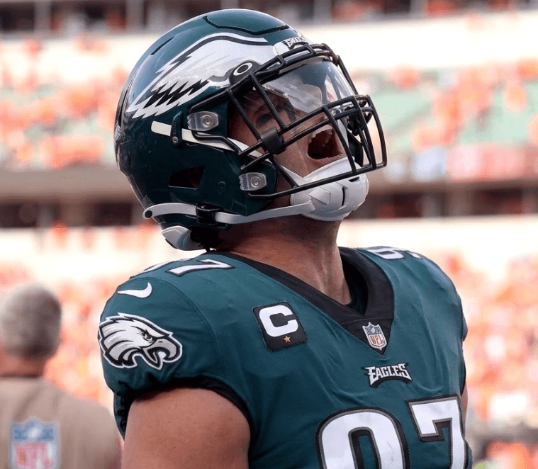EAGLES GO “ALL-IN” FOR 4x PRO BOWL ALL-PRO STAR AFTER MISSING OUT ON MAXX CROSBY – NICK SIRIANNI HINTS AT MASSIVE $50.9M DEAL