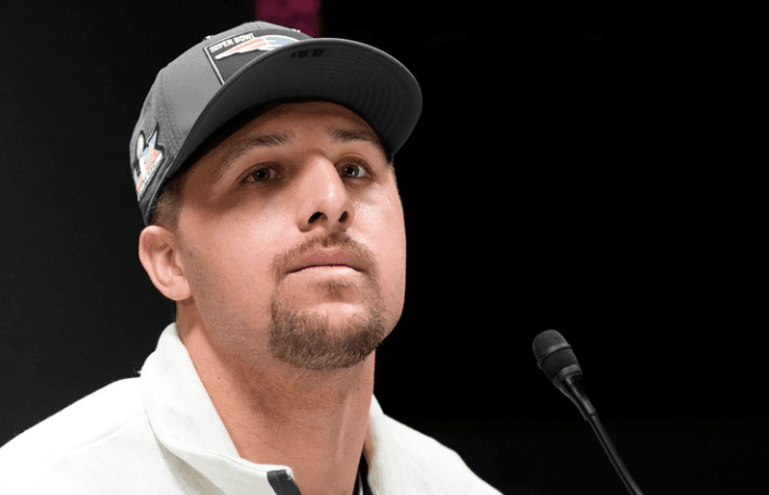 Immediately after joining the Atlanta Falcons, Patriots star Austin Hooper sent a heartfelt thank-you to the teammate who stood beside him throughout his two years in New England