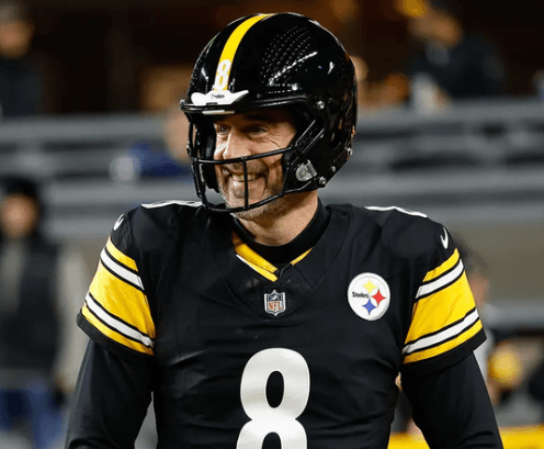 QB Aaron Rodgers Donates $2 Million to Steelers’ Stadium Renovation Project – Fans Believe He’s Reached a New Agreement with the Steelers