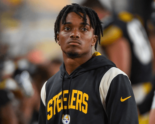 Calvin Austin III Signs One-Year Deal with Giants After Locker Room Controversy with DK Metcalf, Heartfelt Apology to Steelers Fans Brings Tears to Pittsburgh Community