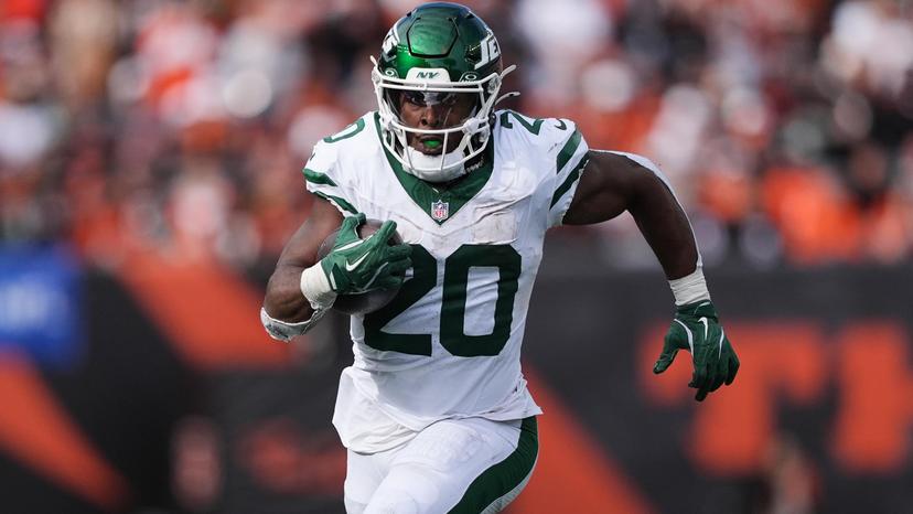 Cowboys Take Advantage of Breece Hall News, Make Smart Decision That Will Change the Team’s Future