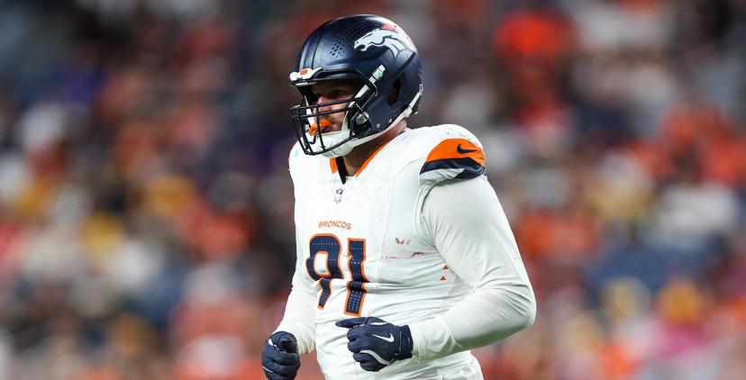 Denver Broncos Successfully Re-Sign Veteran Defensive End with an Unbelievable Deal - Building the Strongest Defense in the AFC West with Alex Singleton Taking on a New Role