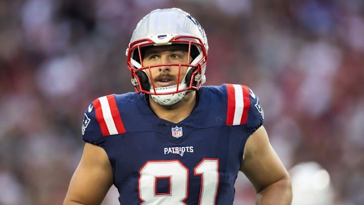 Austin Hooper's Official Patriots Exit Only 2 Weeks Away Now